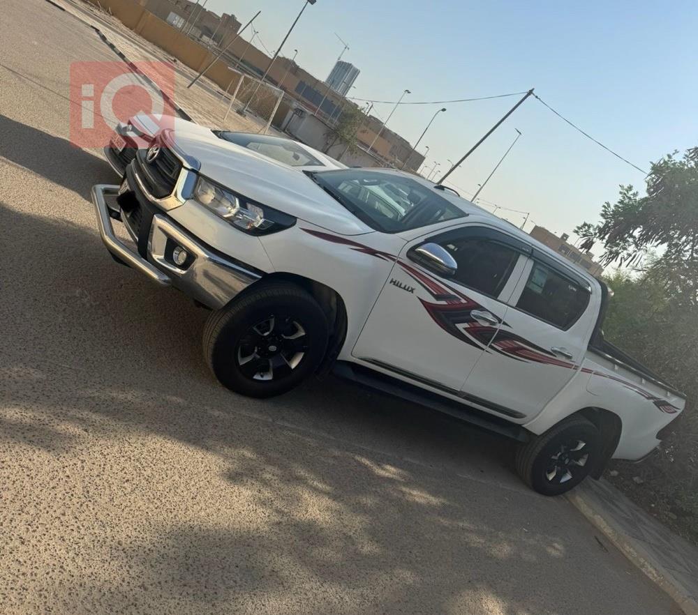 تويوتا هايلوكس